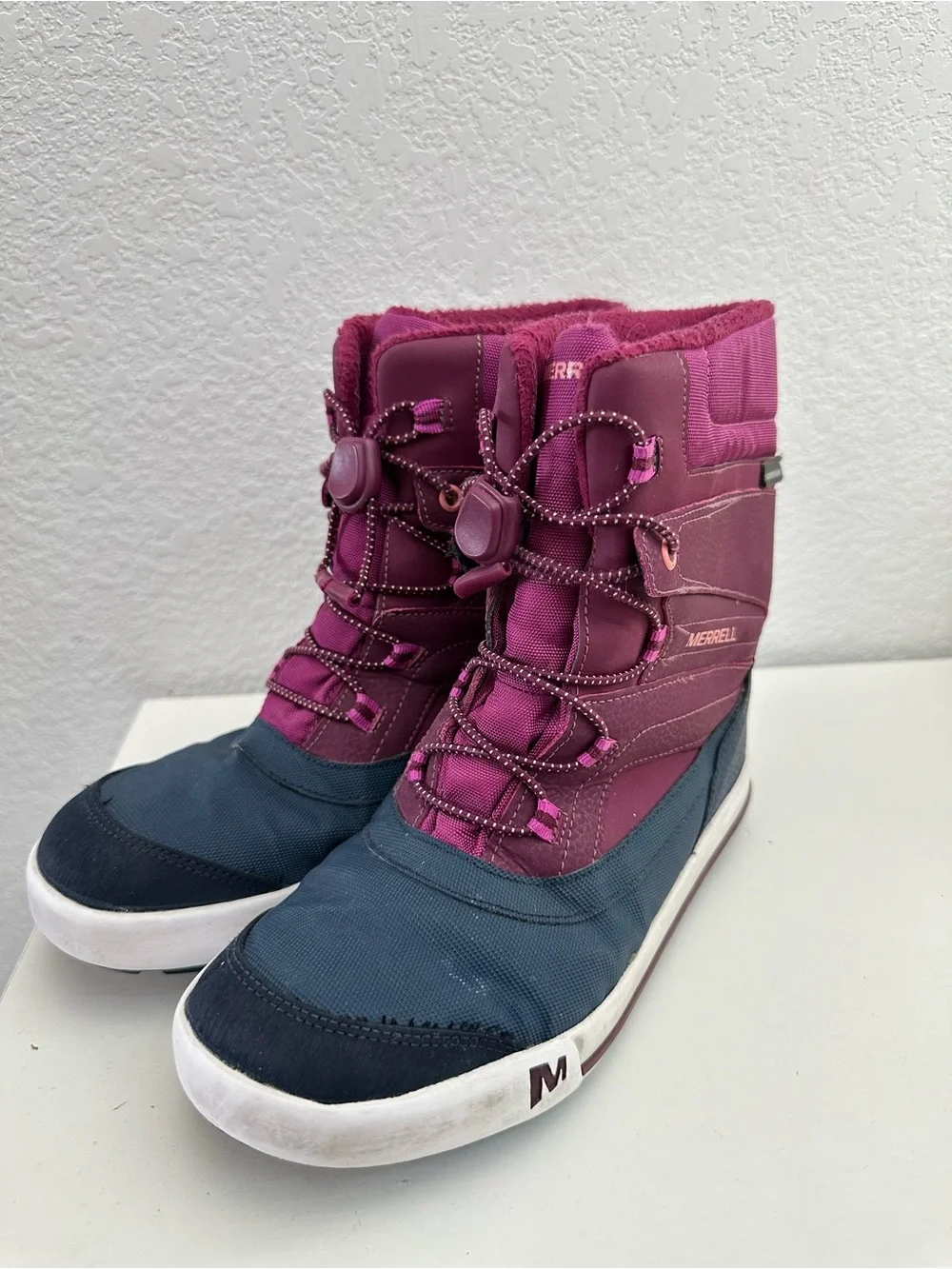 Merrell kids snow